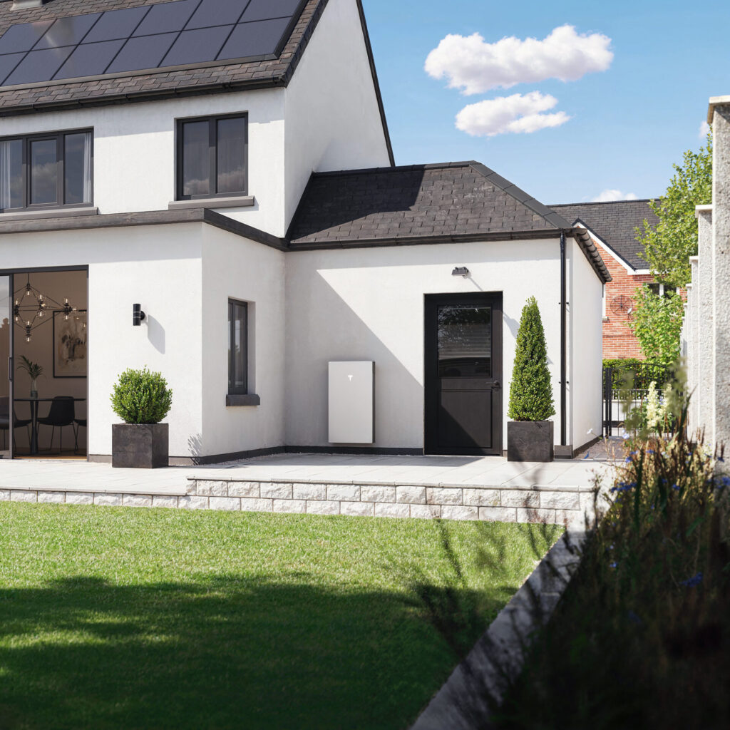 Tesla Powerwall 3 features with solar panels UK