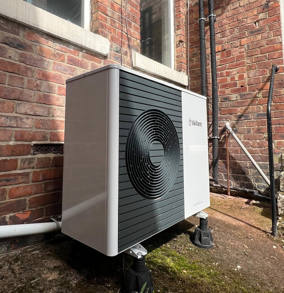 Heat pump Tyneside flat retrofit Newcastle